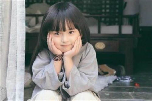 全球年纪最小美女!刘楚恬遭网禁整形