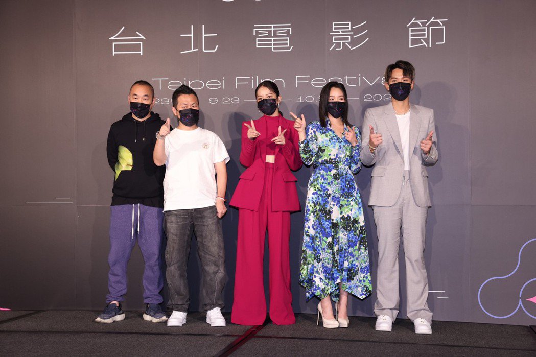 答不出8x7等于多少‧柯震东求饶:真的不知道