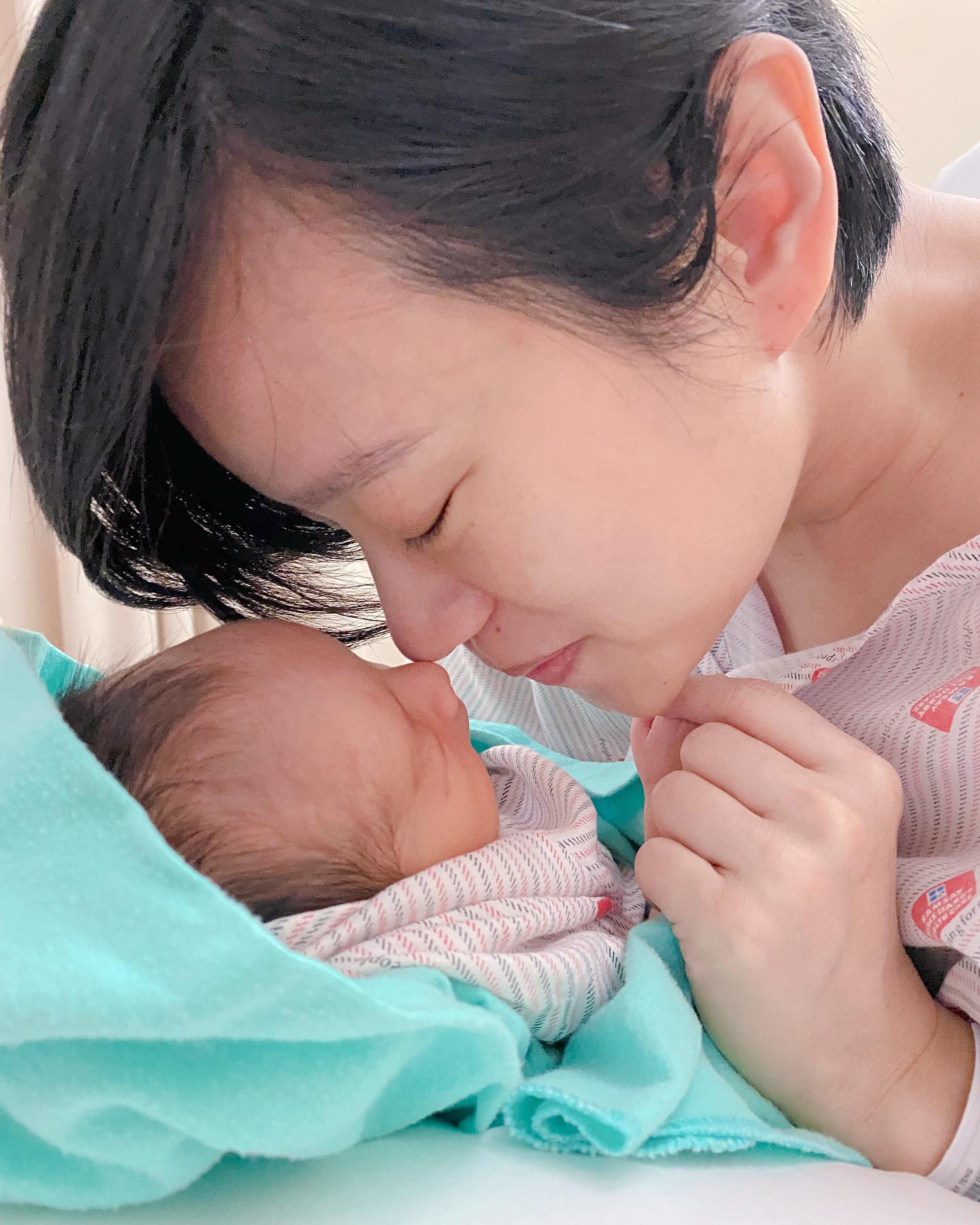 宝宝提早3周报到 陈丽亭紧急剖腹