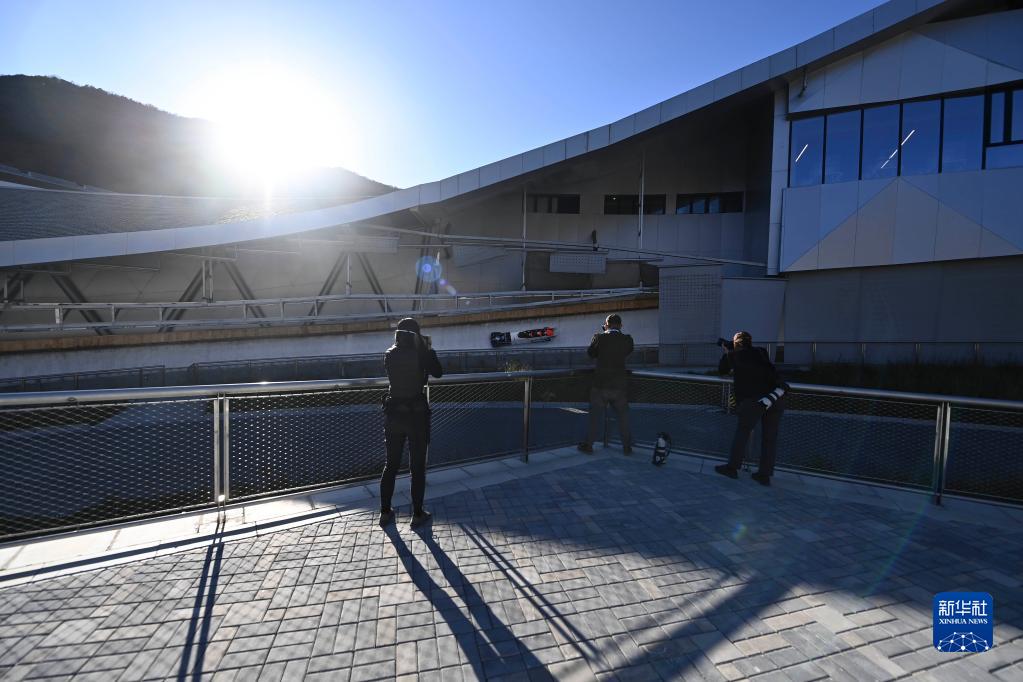 巴赫祝贺北京冬奥倒数100天 “历史性奥运舞台搭建完毕”