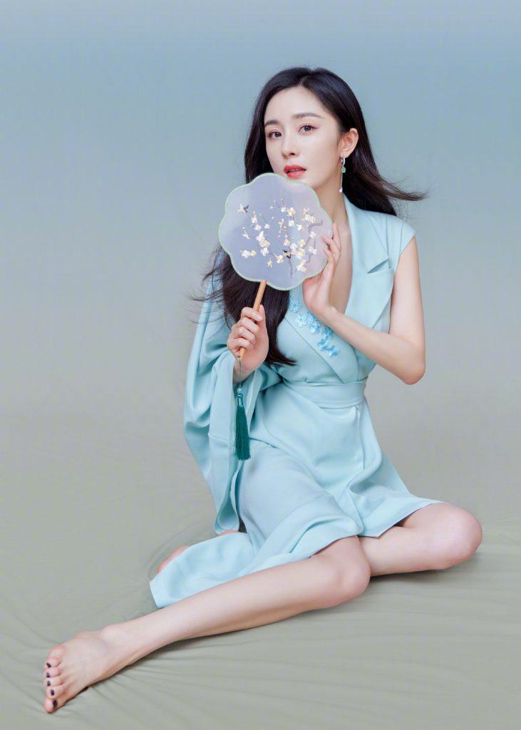 杨幂拍古偶剧被骂没突破‧粉丝嫌腻脱粉回踩