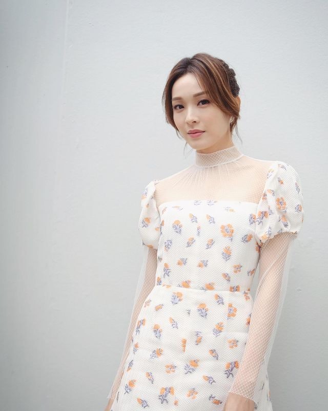 神秘富豪追求者曝光?李佳芯酒店密会“虫草大王”