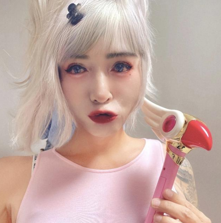 网购错买女装变露脐装 焦恩俊自嘲“老眼昏花”