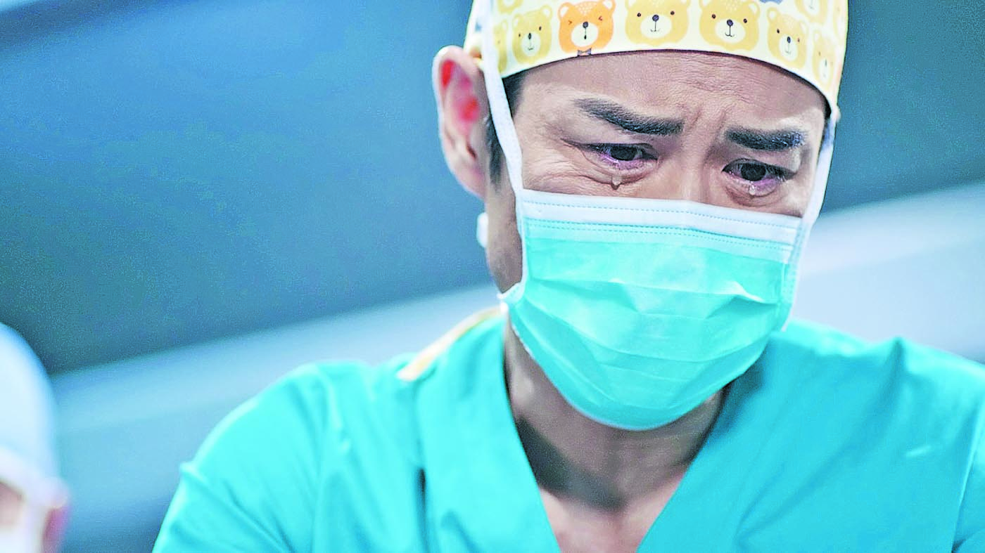 郑嘉颖无意争视帝 锺嘉欣哭戏催泪获力推封视后