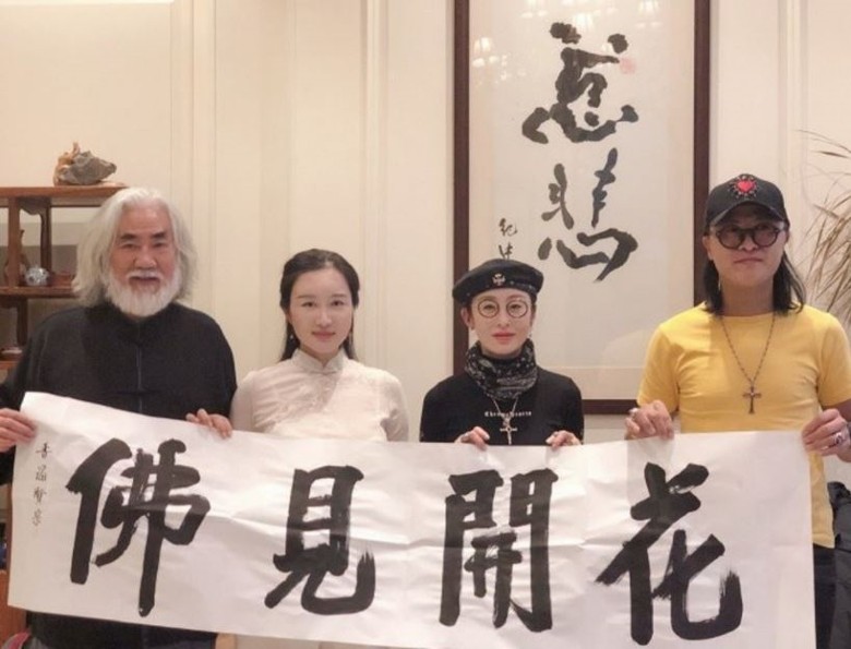 张敏惊传已嫁小10岁导演 老公不靠谱被网民痛批
