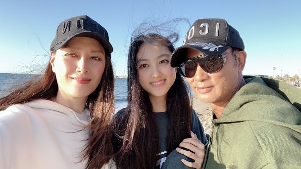 女儿违禁恋令与少男同行? 任达华解画:他们开派对