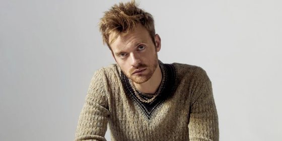 蔡有维/FINNEAS《Optimist》人生仅此一次