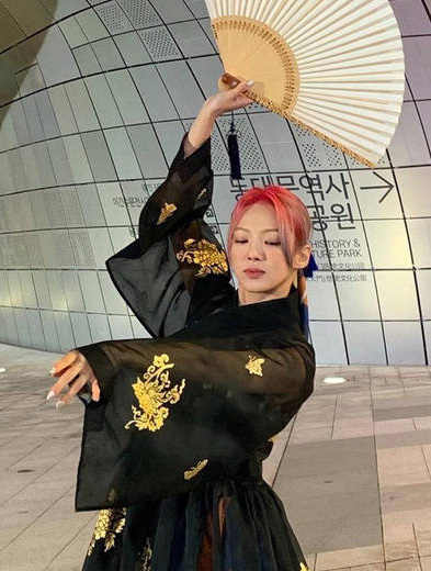 夸赞韩服被解读“辱华” 少时孝渊IG被灌爆
