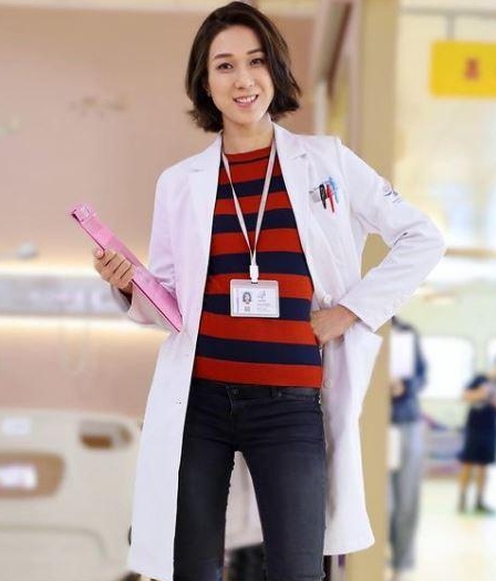 《大叔的爱》摘8奖成票王 卢瀚霆李佳芯封民选视帝后