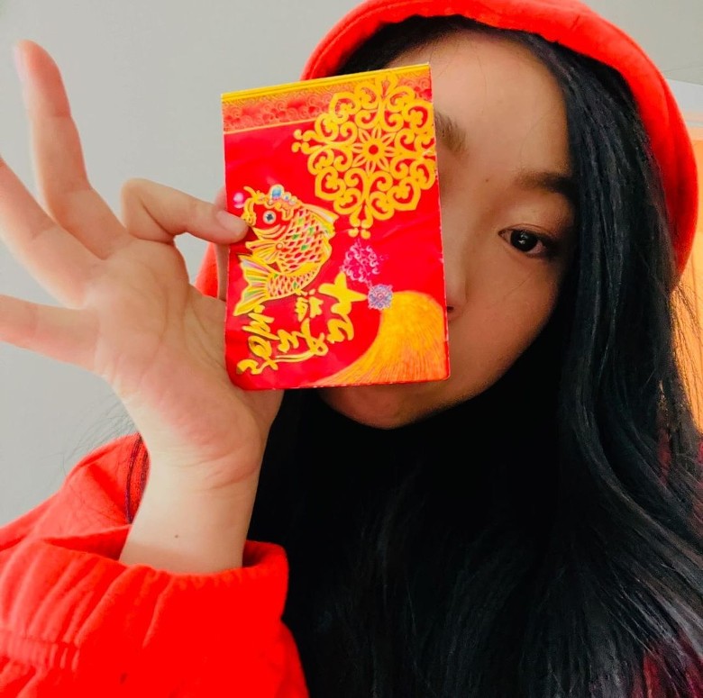 忍够“文化挪用”指控 奥卡菲娜宣布退出社交网