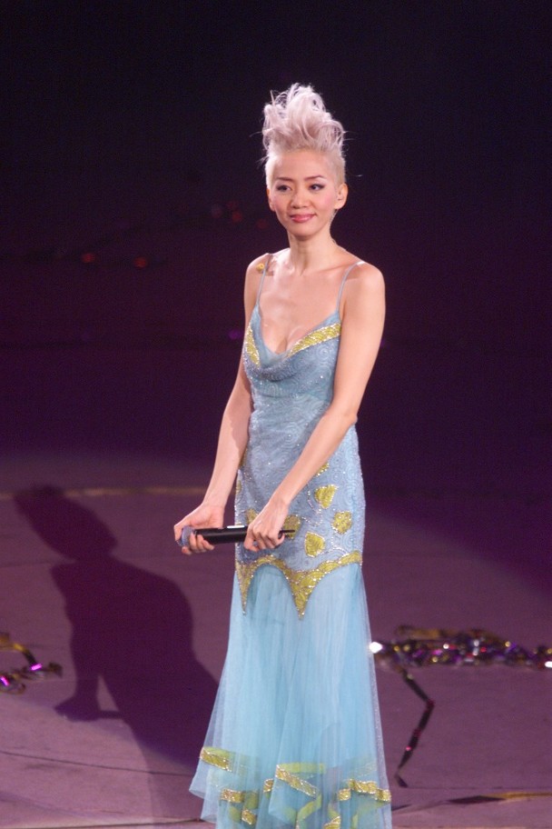 梅妈登报脱离母子关系 梅启明报警称侄儿背后操纵