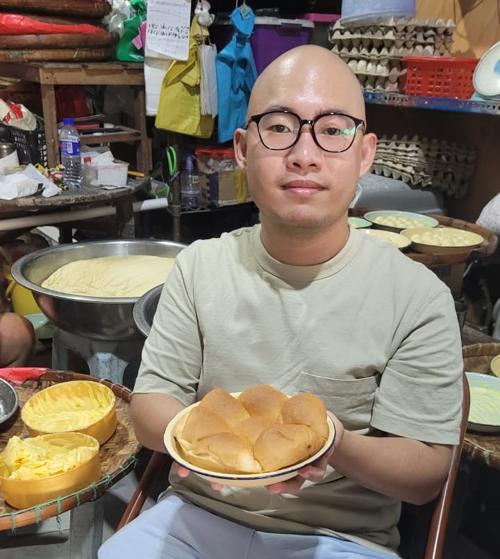 11/3 东:有故事的人:小面包第4代接班人