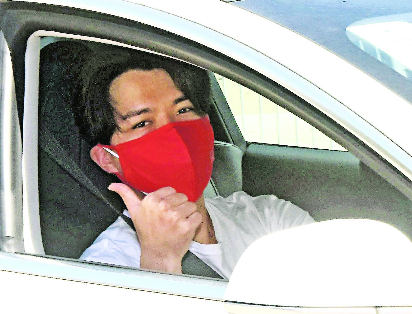 无线停厂每天烧107万 “仓底剧”《食脑丧B》救急顶档