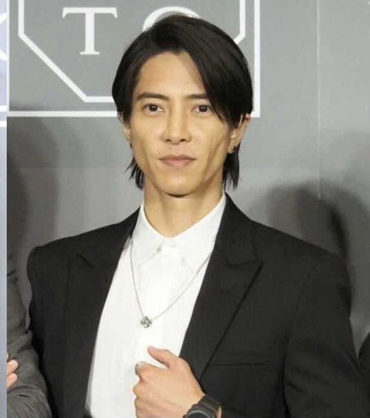 山下智久近况曝光 瘦到双颊凹陷网喊:好可怕