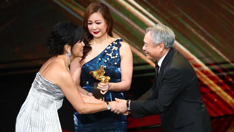 王羽今晨病逝享寿80岁 女儿王馨平忍痛证实