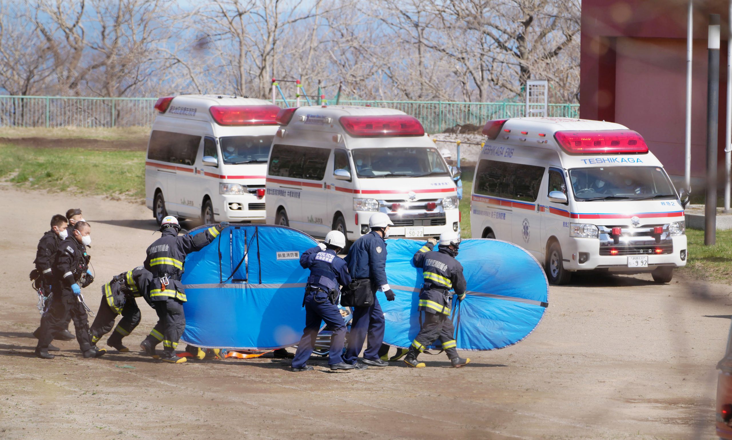 看世界三图)北海道观光船沉没26失踪 寻获9人仍有17人失踪