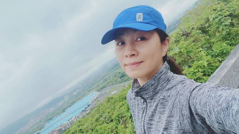 飞鹰三姝不是团体! 方文琳隔36年亲解密
