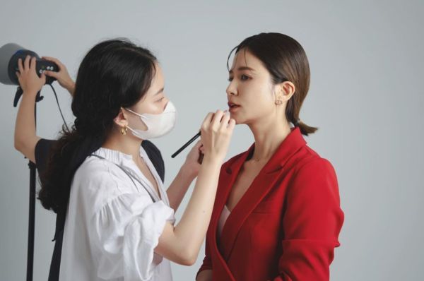 开工前3天工作被抢走 吴怡霈气炸怒喊:没有要原谅