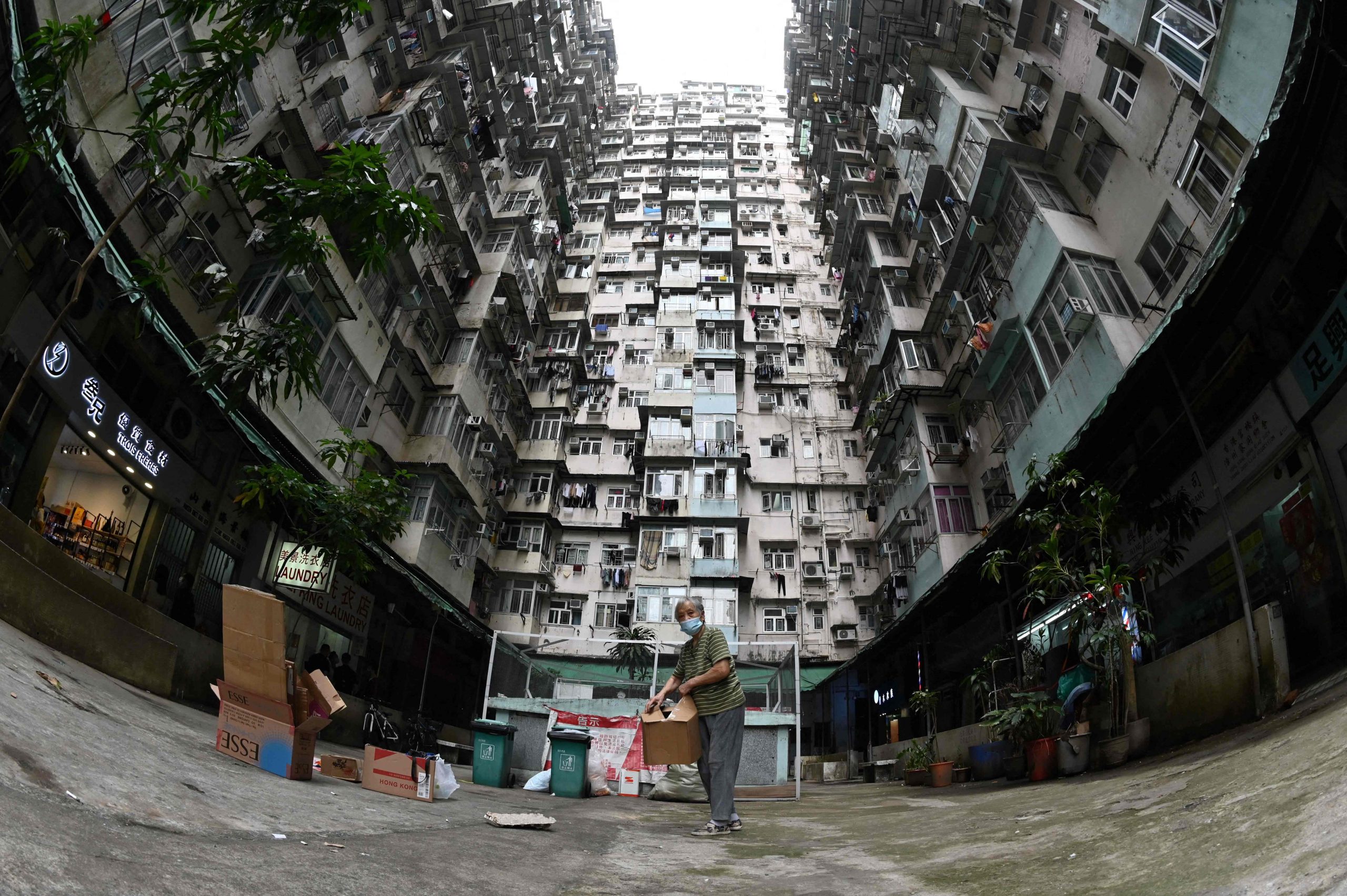林郑离任倒数 民望历来最低 专家:港更不平等不自由