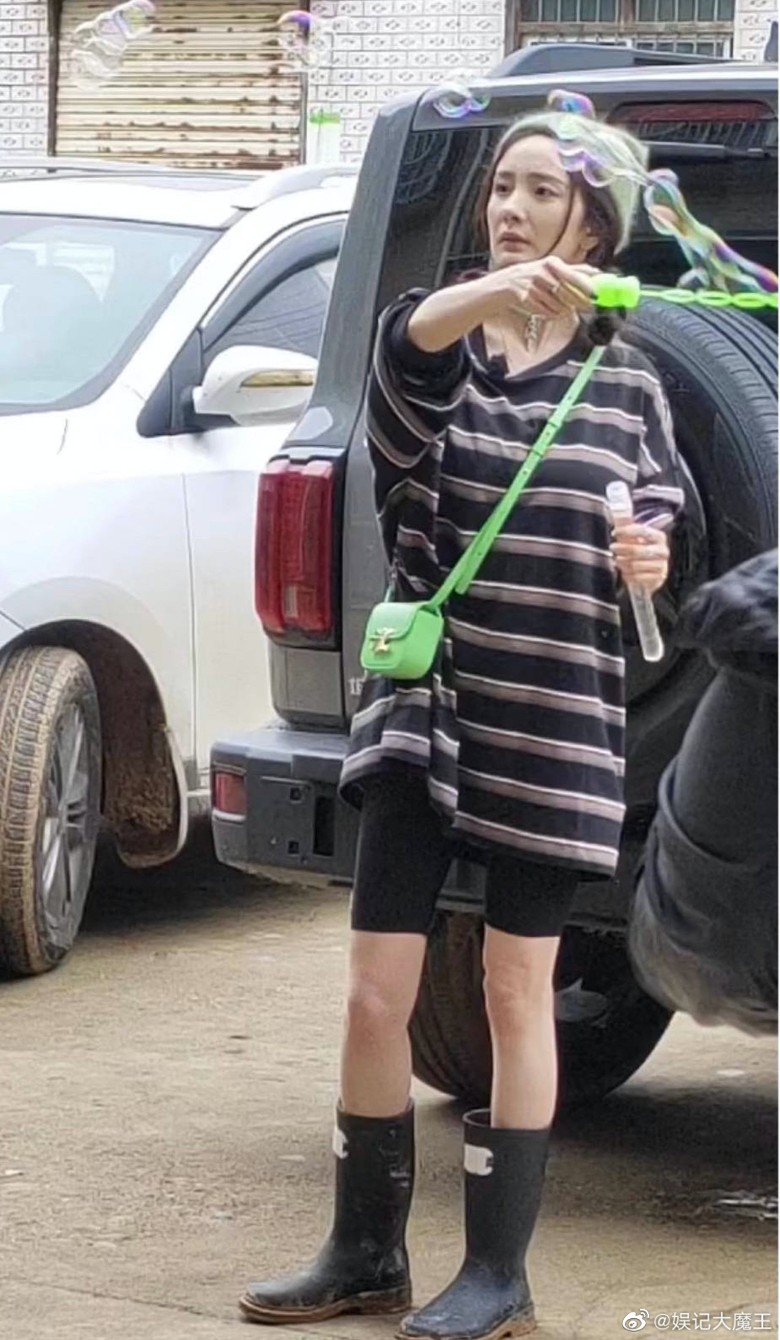 白天睡帐篷晚上住酒店? 《花少4》被曝全员作秀