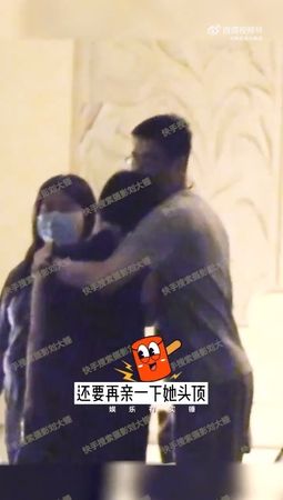 范冰冰新男友曝光当众亲吻 网狂酸新欢颜值低