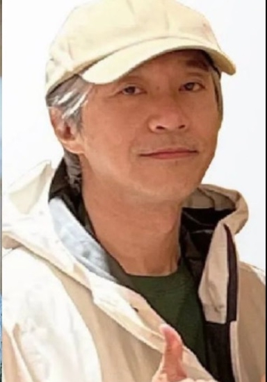 周星驰60岁生日 林允卡点晒照:老板生日快乐
