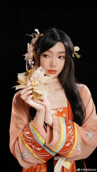 女星托运爱犬接机惊成尸体 心碎痛批航空公司互推诿