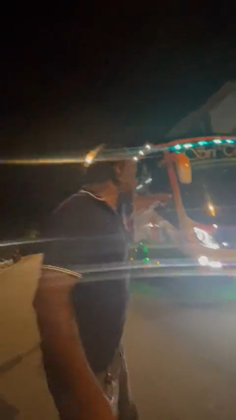 视频 | RM95买VVIP巴士票却货不对版!男子拒搭反遭动粗