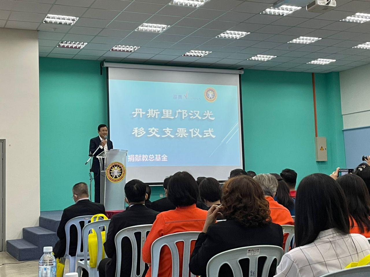 邝汉光:危言耸听政治文化已过时 提升个人素质与服务更重要