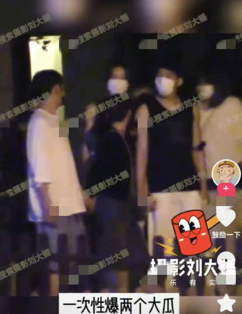 井柏然刘雯恋情实锤! 十指紧扣与李荣浩夫妇餐聚