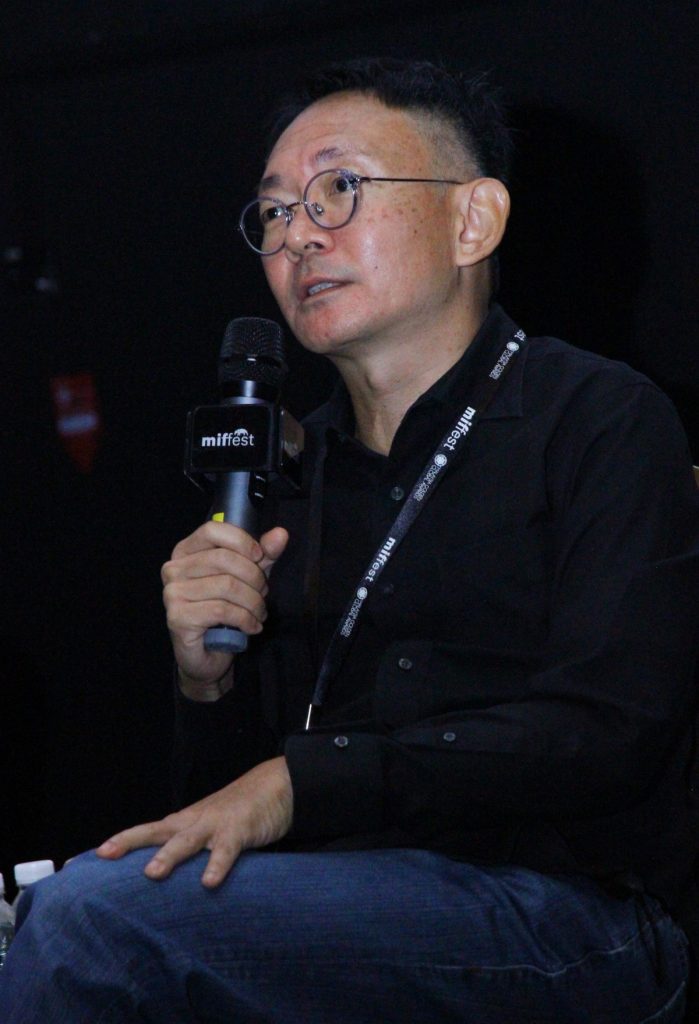 导演电影无缘大马上映 何蔚庭自侃拍鬼片找“出路”