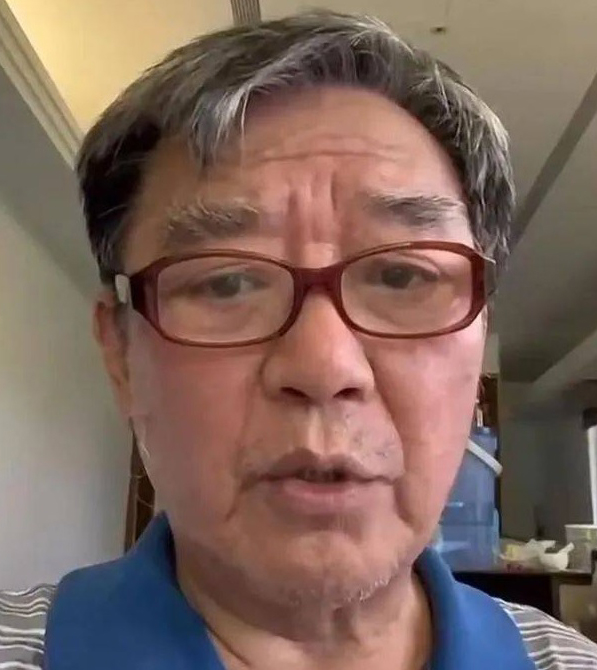 微博炸锅! 李立群儿惊吐“李家永远反共”