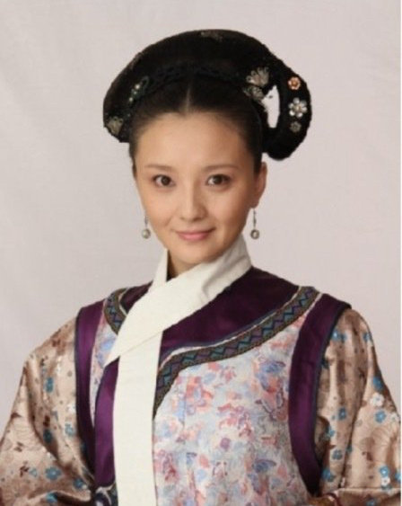 孙茜晒图遭疑孕期遭家暴 澄清非本人被亏想上热搜