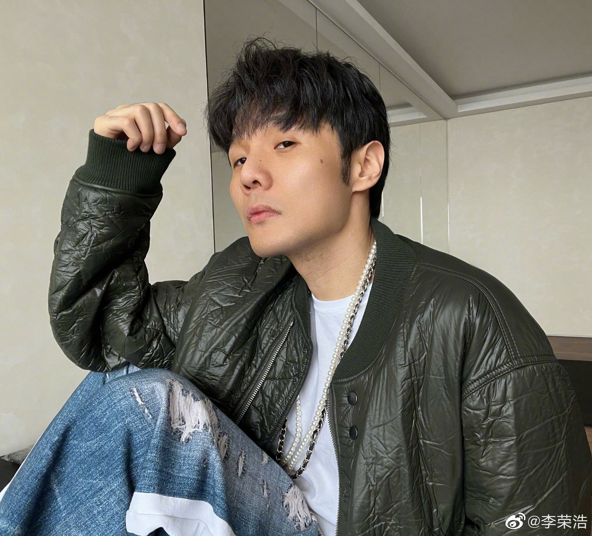 打李荣浩房子主意 邓紫棋连麦亲昵认爹