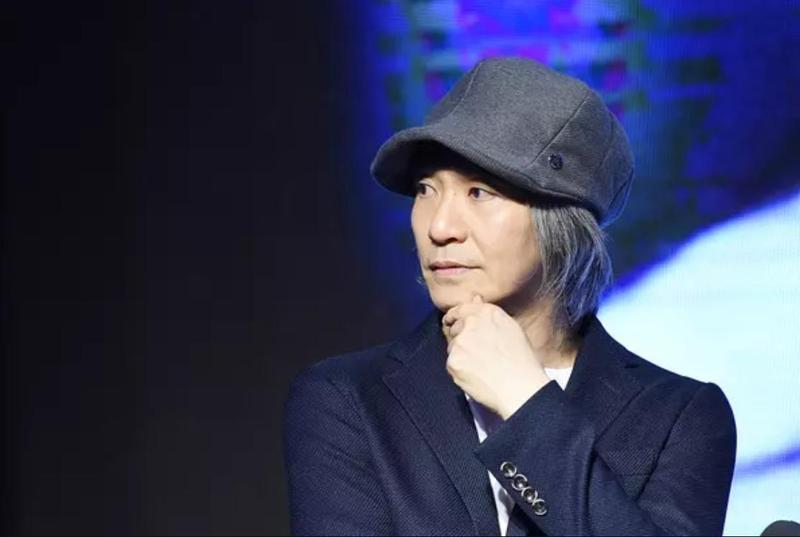 60岁周星驰首开社群帐号 招聘人才只留“两字”