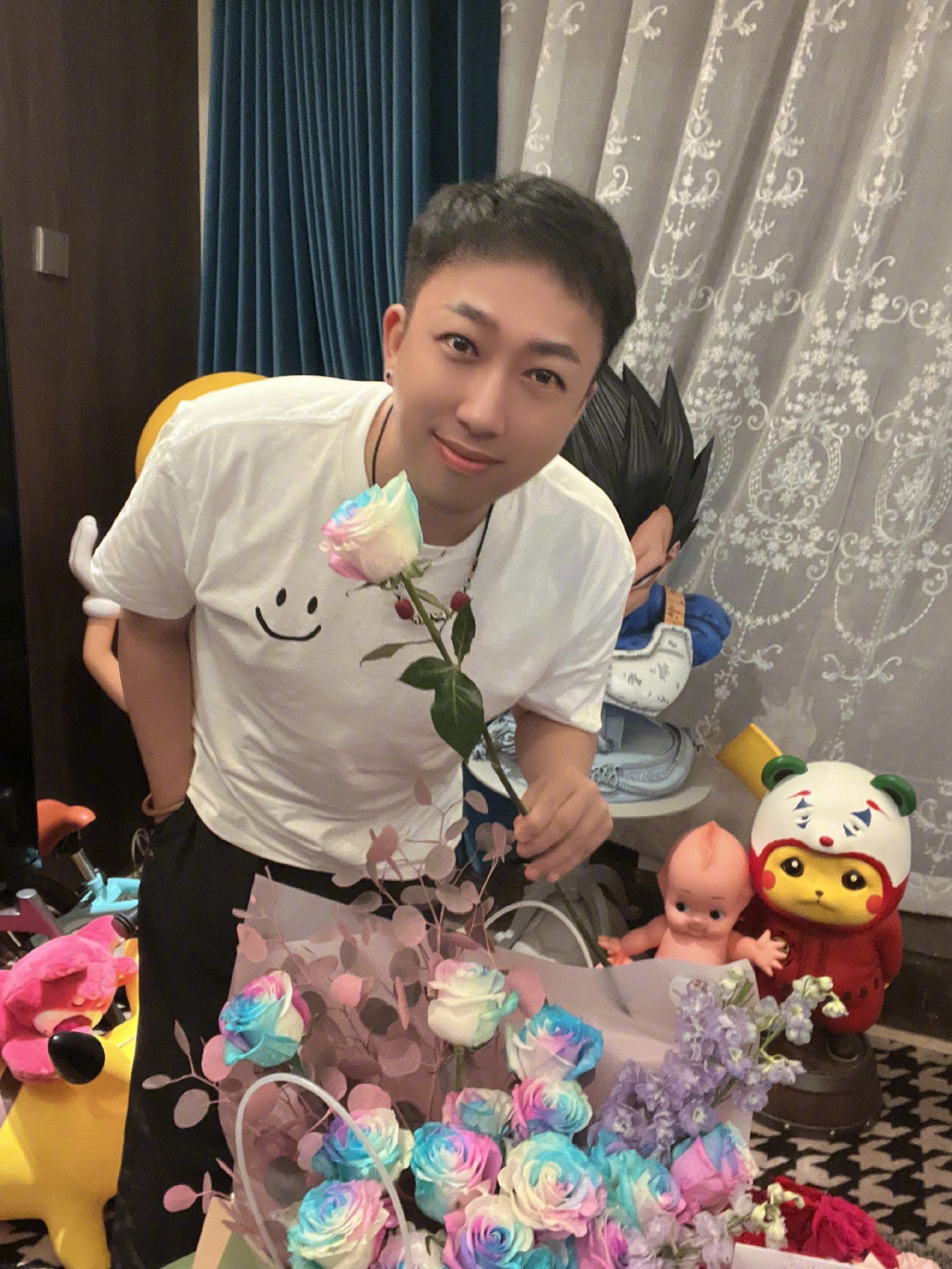 否认和王鹤棣抢番位 白鹿老板于正反击:太low
