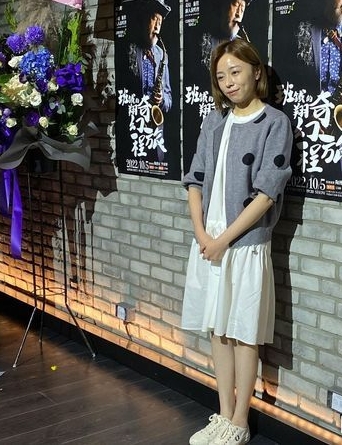 艾成“跨时空对唱”班铁翔 王瞳爆哭:我会为他好好活下去