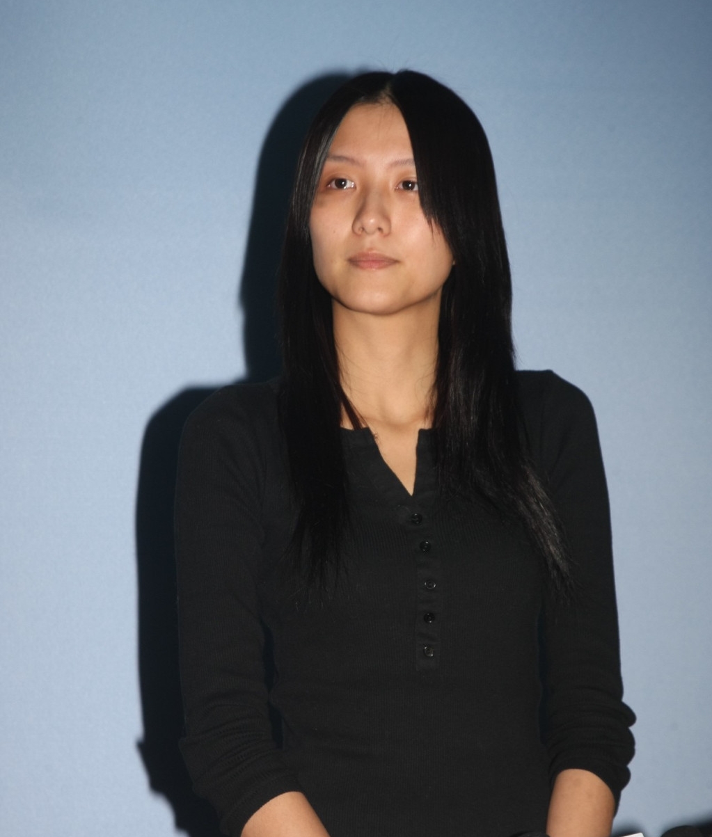 陈浩民拍视频蹭“王宝钏挖野菜”热 被翻黑历史重提非礼陈嘉桓