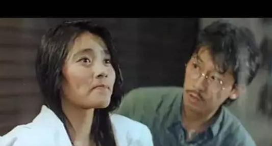 55岁倪淑君惊喜现身金马 身材窈窕如少女