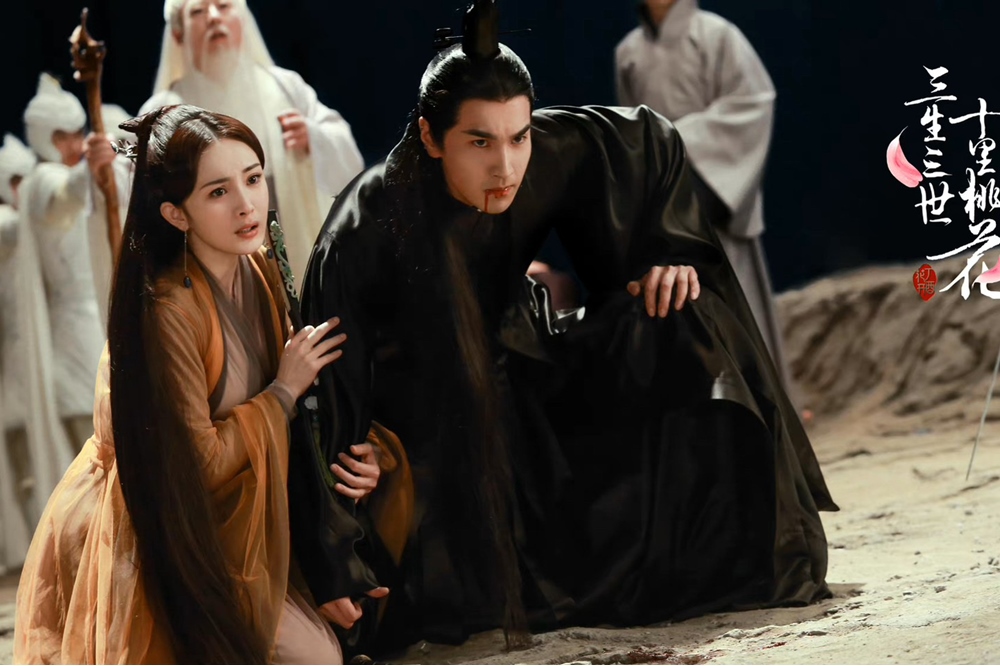 《三生三世》毁灭闺蜜情? 杨幂临阵取代唐嫣演白浅