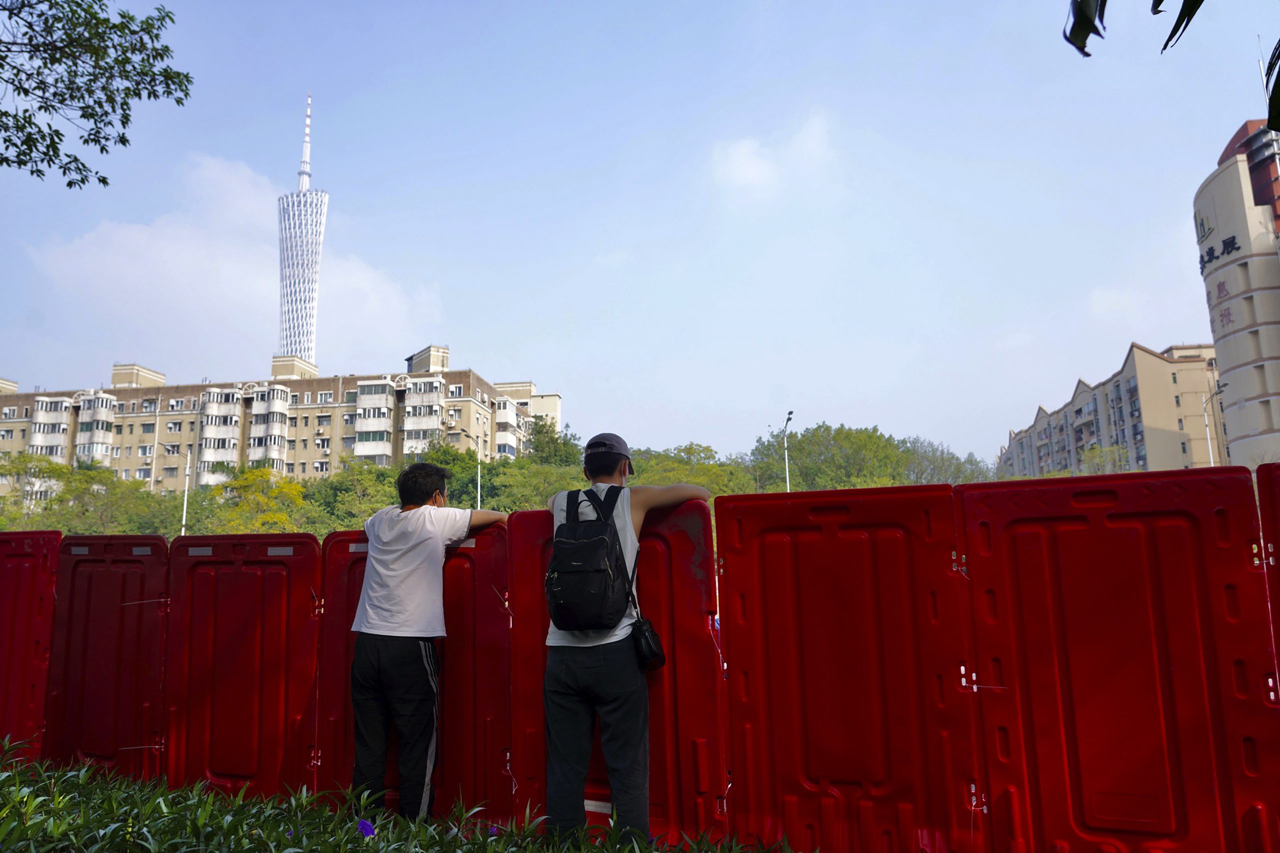 中国增近1.2万宗本土感染 广东:只有通过“快”才能在短时间内控制疫情