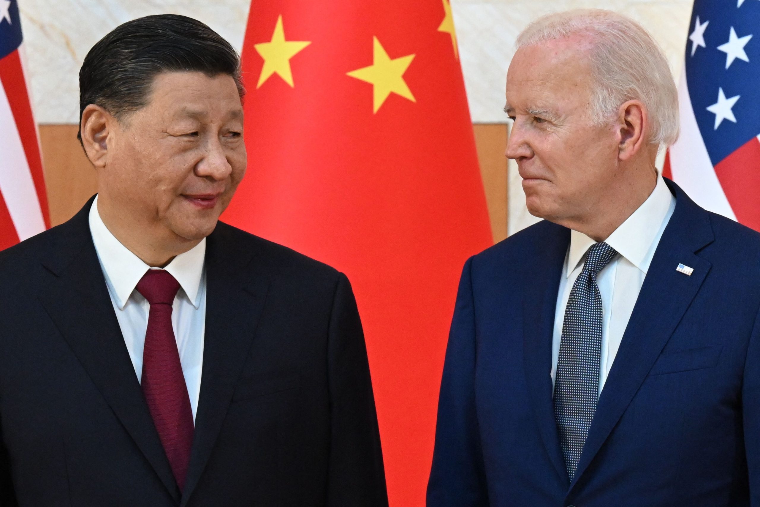 分析:须有更多具体行动 习拜会暂缓中美紧张 //主
