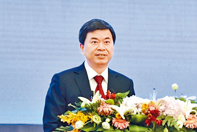 看世界两图,此右图)周祖翼空降福建受重用 尹力出任北京市委书记