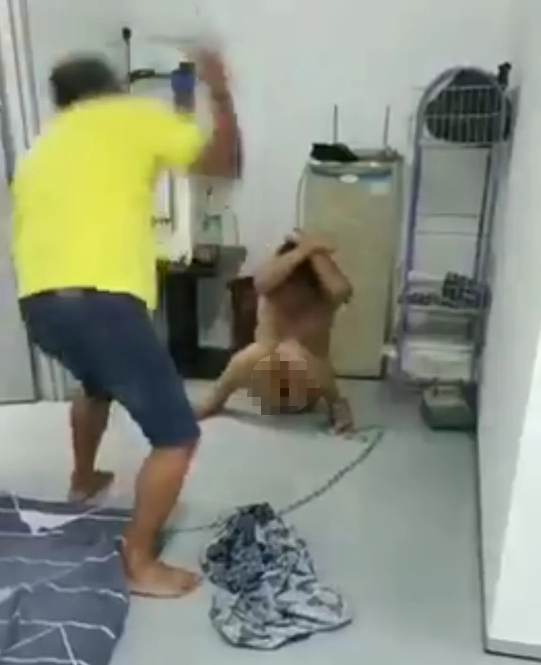 (全国版)戒毒所虐打病人被捕嫌犯获释,他是槟前进党主席黄家业