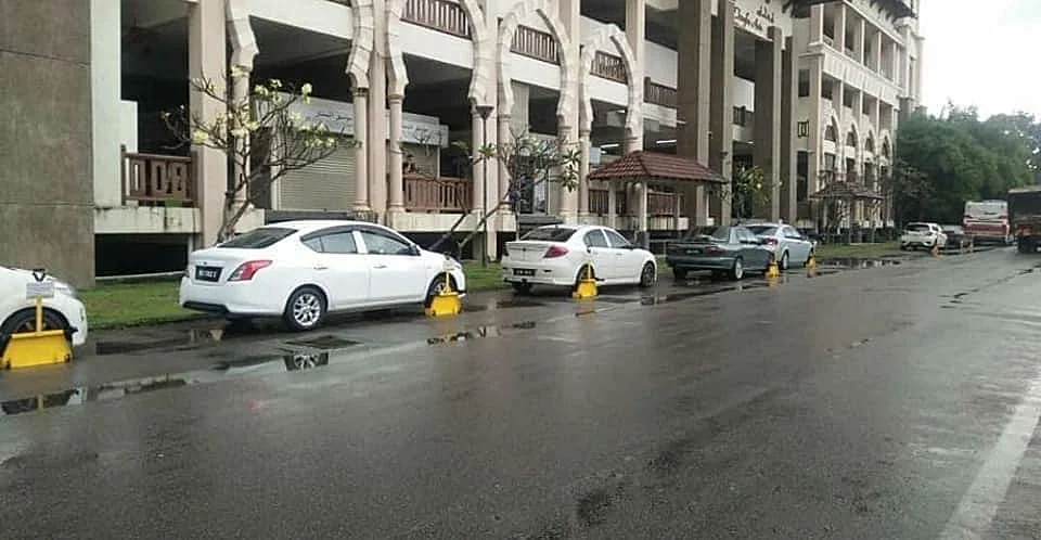 全:“锁车胎”课题/民众关心可否追讨已缴付的开锁罚款?律师解惑:不可以。