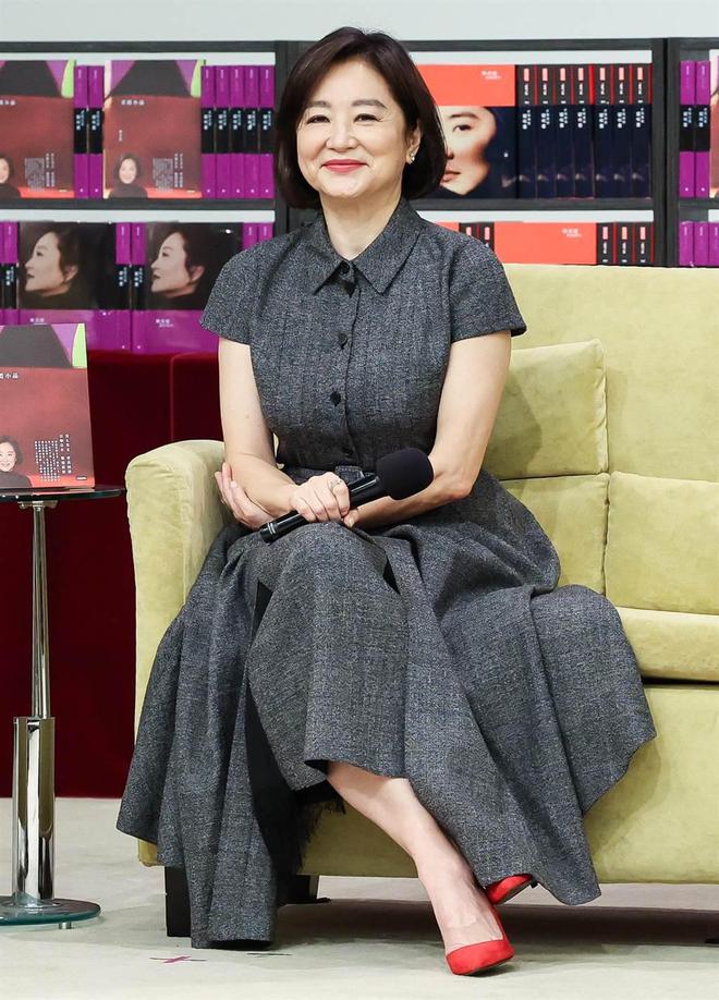 林青霞愿为白先勇演舞台剧 不排斥写电影剧本