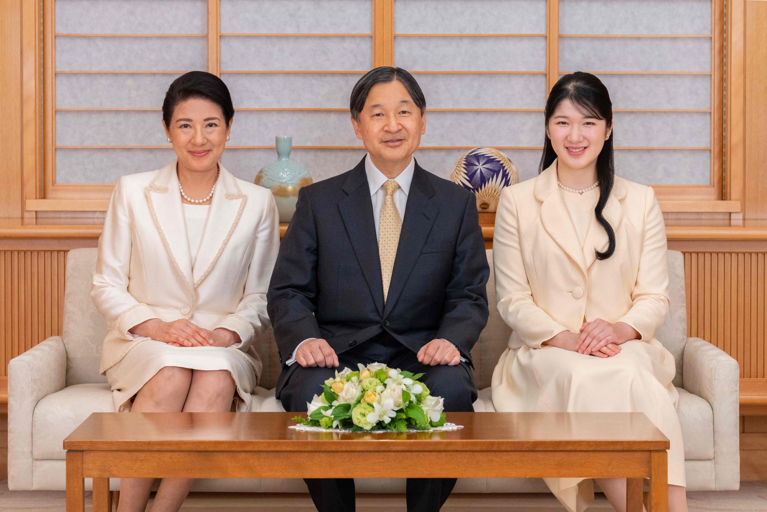 日皇新年祈愿 盼成为抱持希望向前迈进的一年