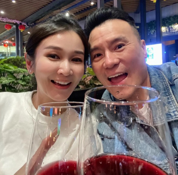 李铭忠返马陪女友过年 求婚计划近了?