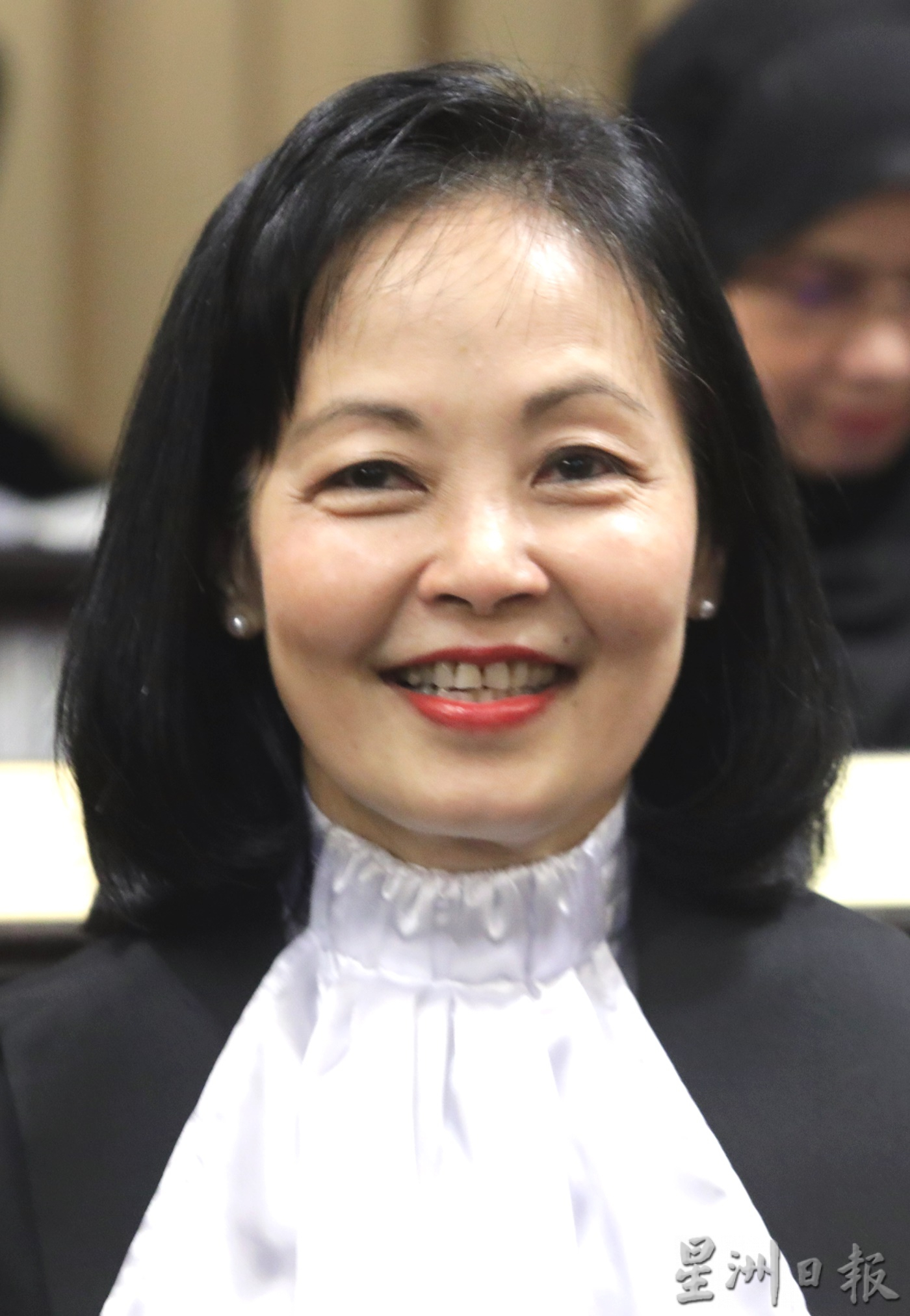 法官宣誓就职