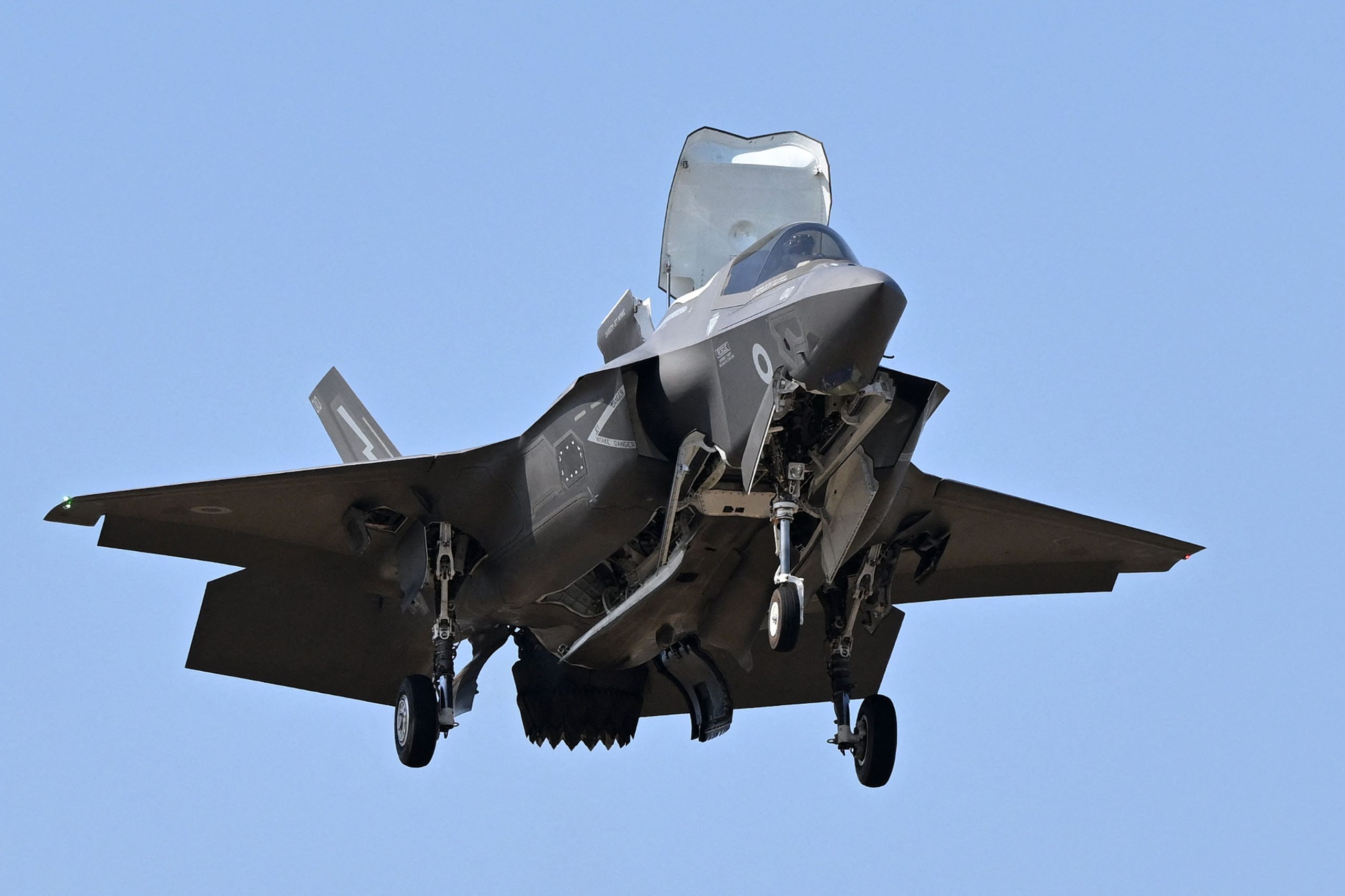 看世界/加拿大证实订购88架F-35战机 30年来最大笔投资